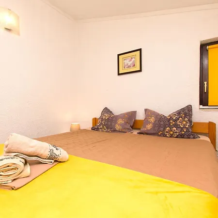 Apartman Ines Biograd na Moru