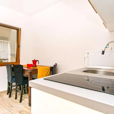 Ines Apartman